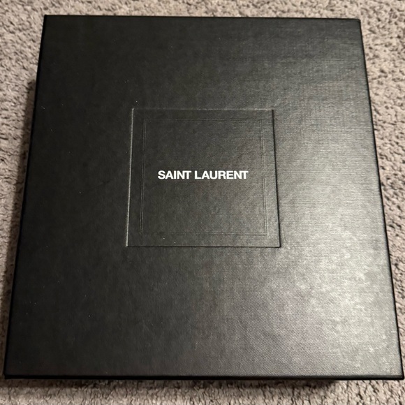 Saint Laurent Sleek Black Heels YSL REALLY LIKE NEW - Picture 1 of 6